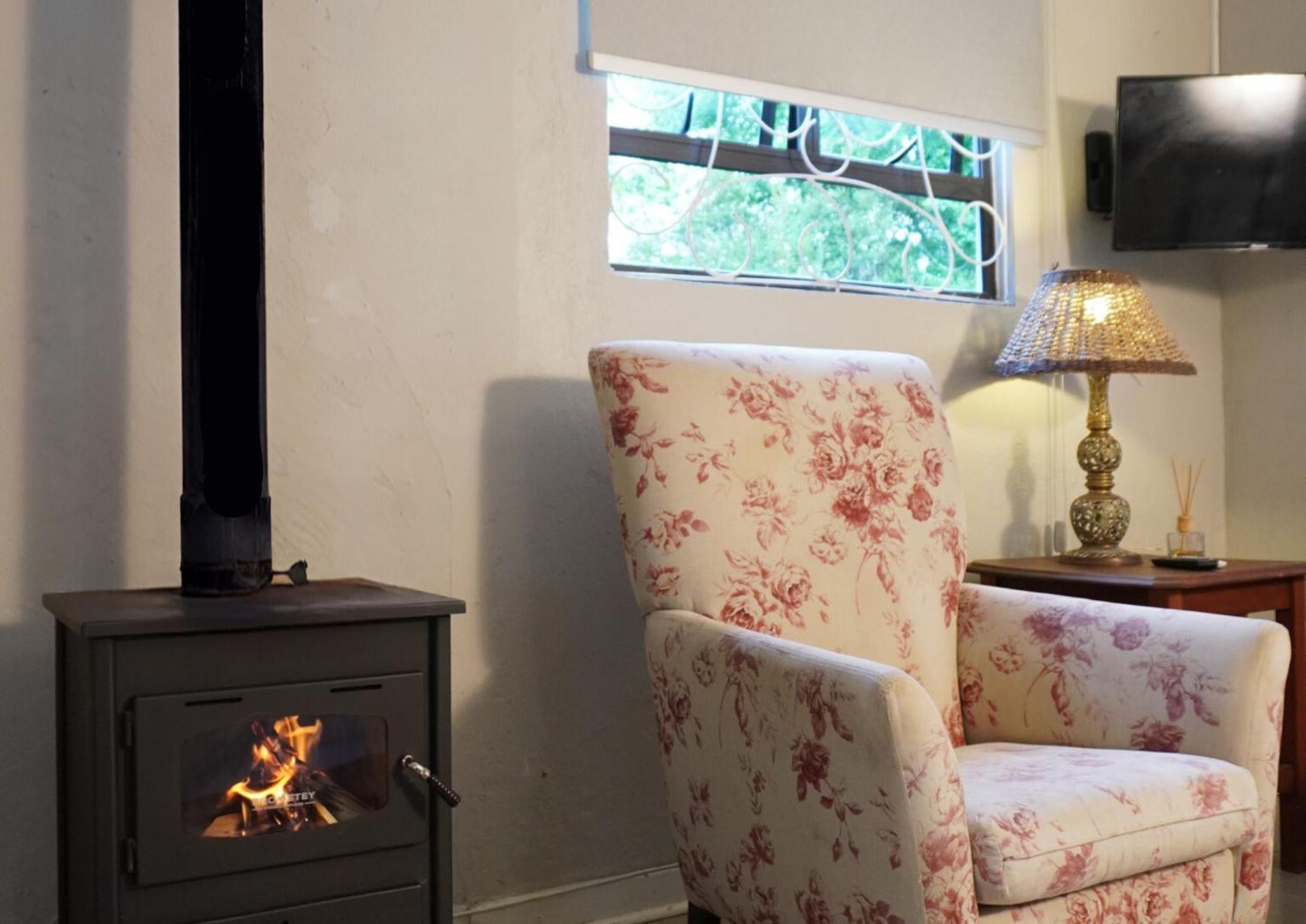 The Browns' Luxury Suites & Cottage 덜스트룸 외부 사진