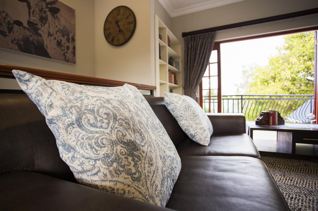 The Browns' Luxury Suites & Cottage 덜스트룸 외부 사진
